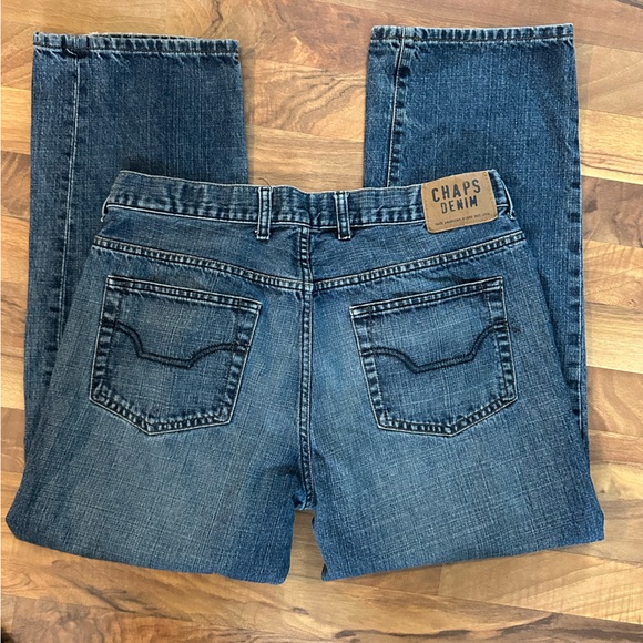 Chaps Men's Straight Fit Dark Blue Jeans - Picture 2 of 4